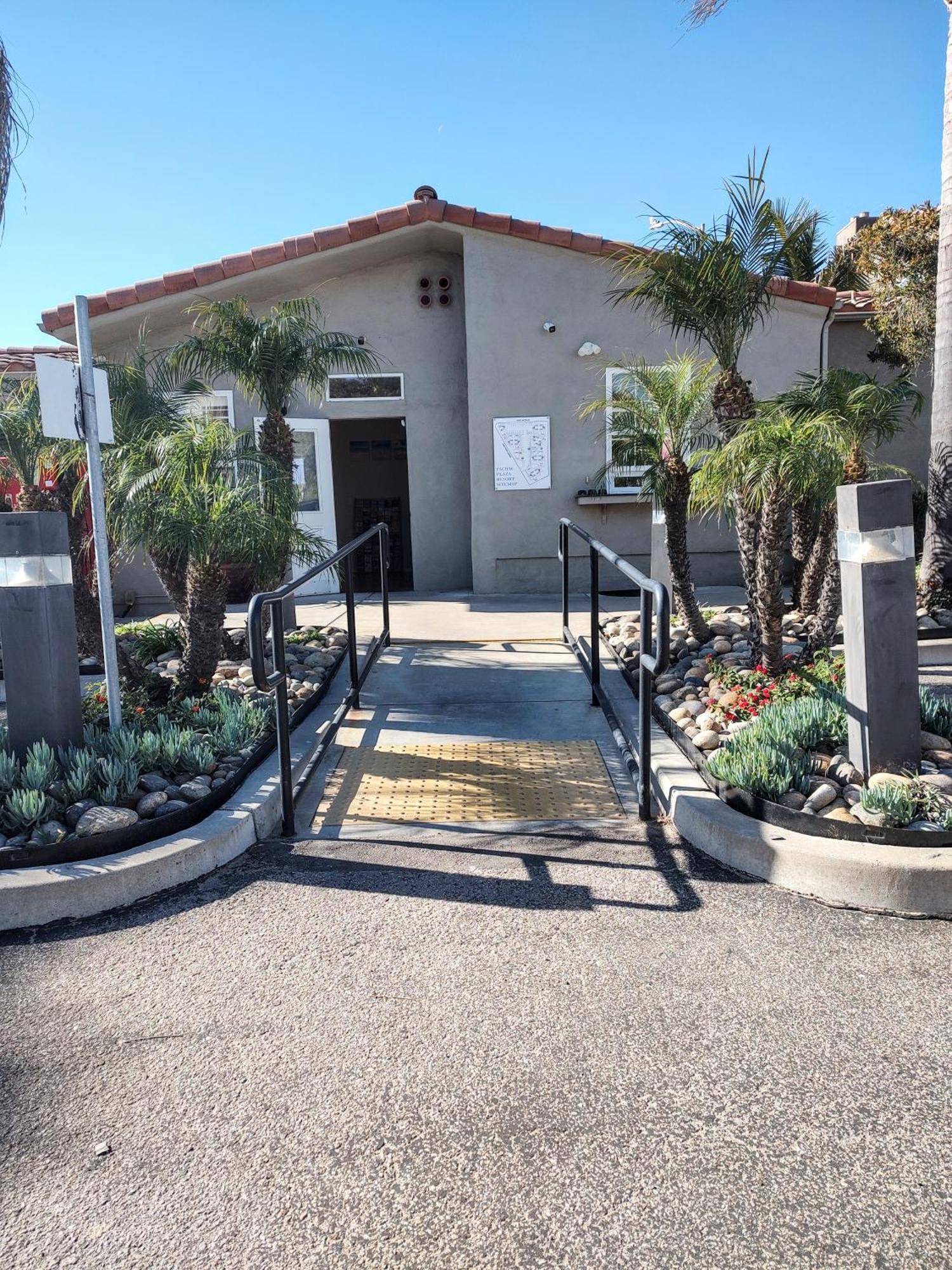 אושיאנו Pacific Plaza Resort מראה חיצוני תמונה